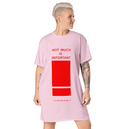 T-shirt dress (Reflections / Questions collection)