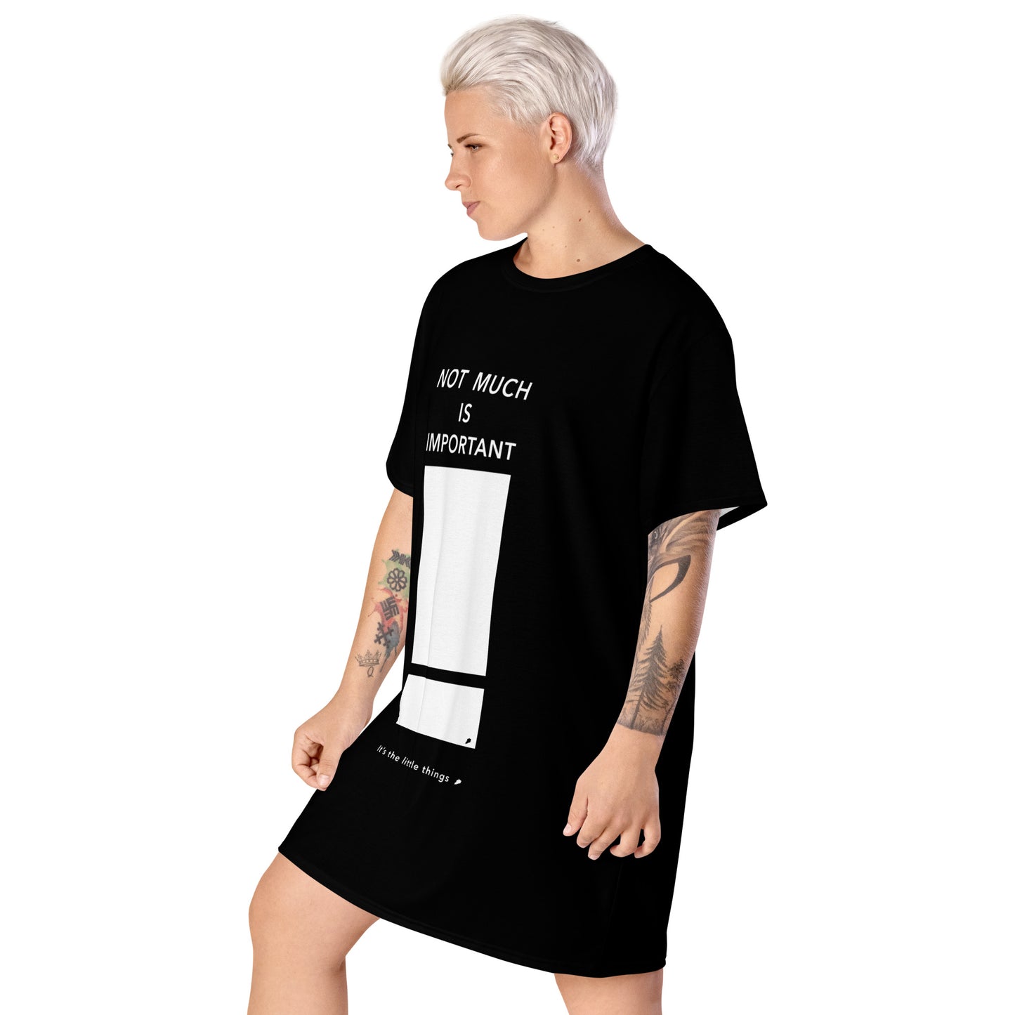 T-shirt dress (Reflections / Questions collection)