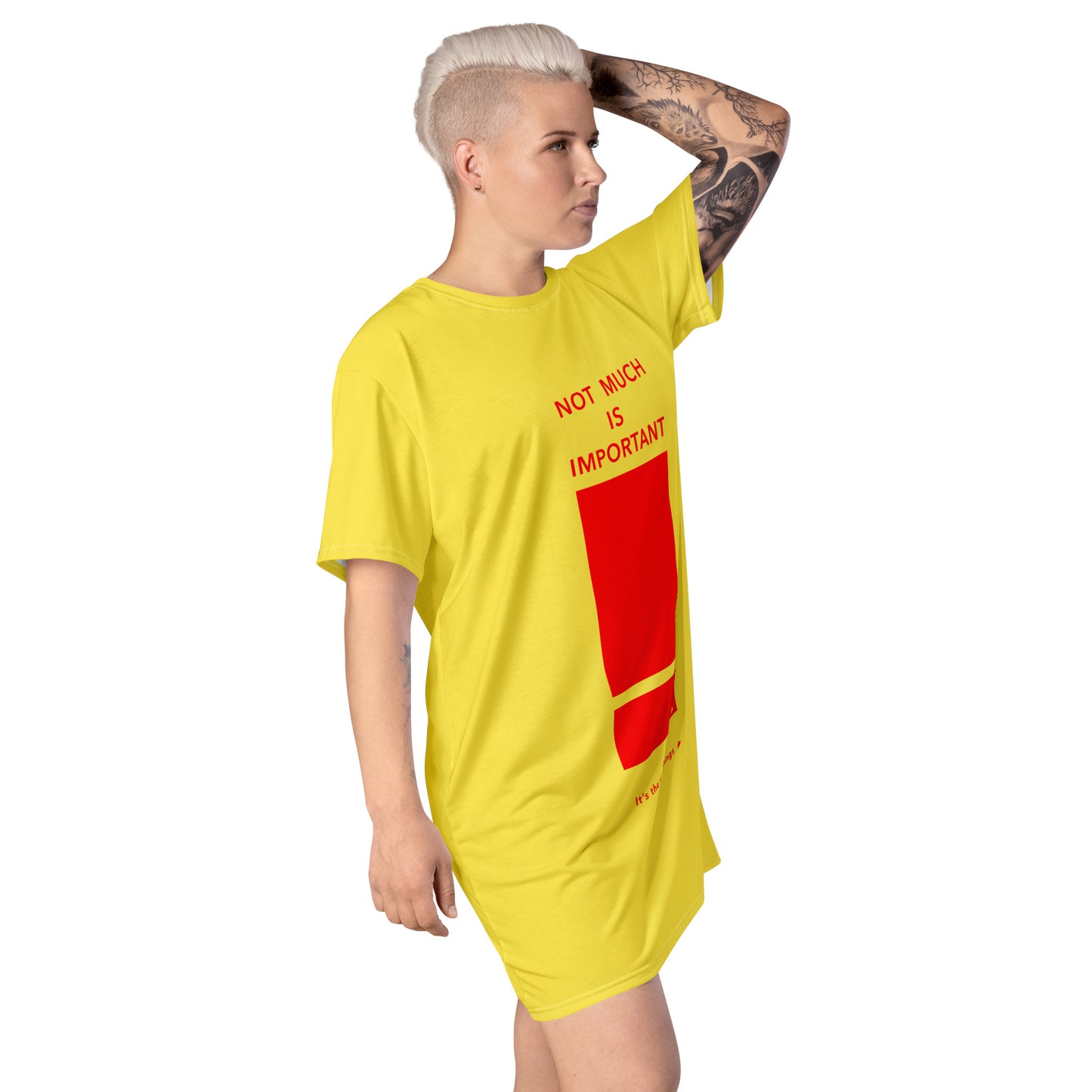 T-shirt dress (Reflections / Questions collection)